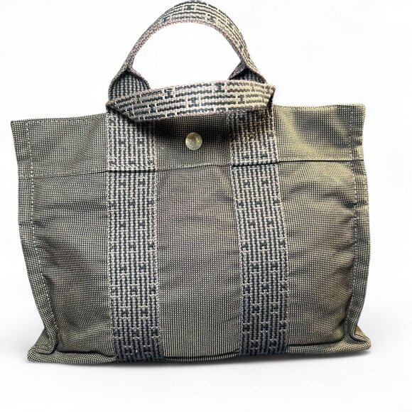 HERMES Canvas Herline PM Tote Grey - w Silver Lock (no key) - Picture 3 of 15